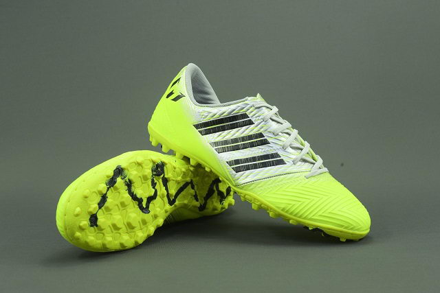 Cách đo size giày đá bóng Adidas