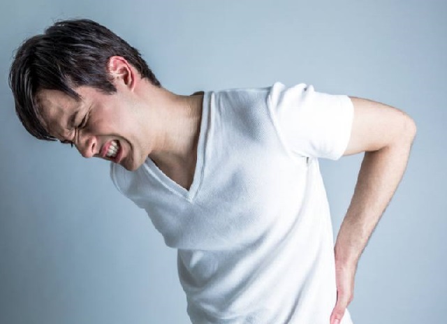 Máy massage lưng hỗ trợ điều trị đau nhức lưng